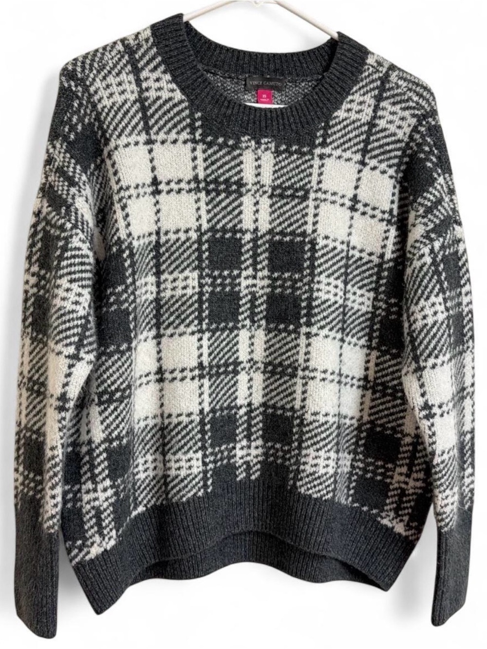 Vince Camuto Black & White Plaid Crewneck Sweater — Cozy Knit